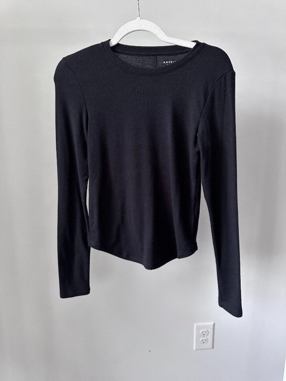 American Eagle Long Sleeve Cozy Crew Neck T-Shirt Black Size Medium